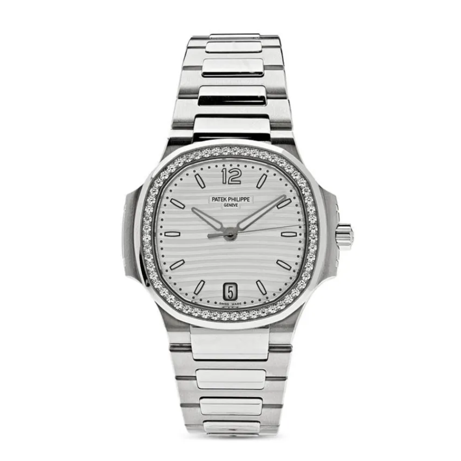 Patek Philippe Nautilus Patek 7118/1200A Unworn