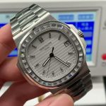 Patek Philippe Nautilus, Diamantbesetzte Lünette