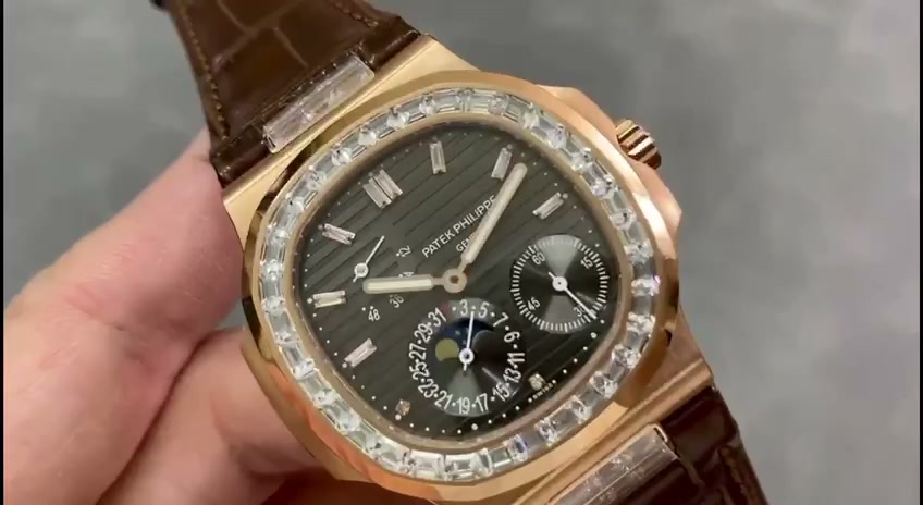 Patek Philippe Ref. 5712