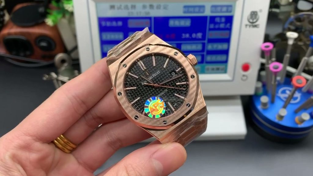 Audemars Piguet Ref. 15400