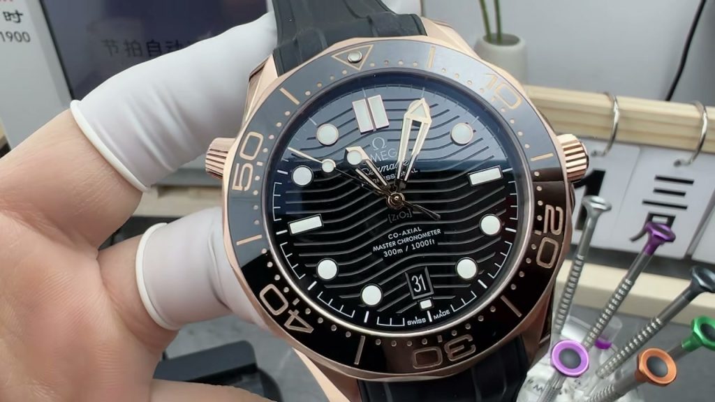 Omega Seamaster Diver 300M — AV-0065