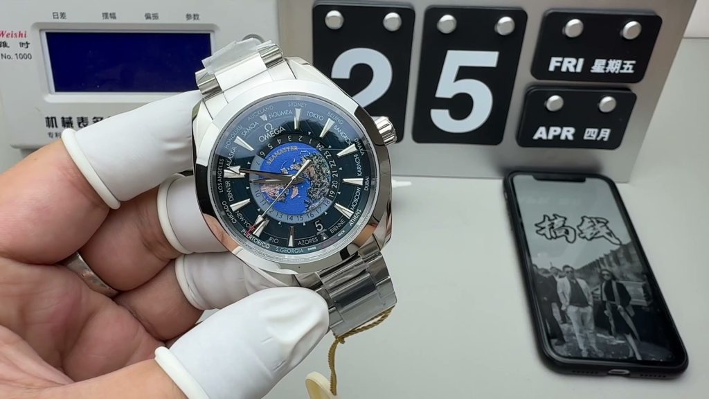 Omega Worldtimer — AV-0081
